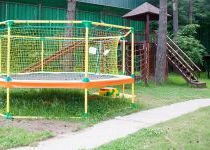 Малая детская площадка, клуб Золотой сазан